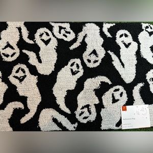 Loloi Halloween rug ghosts